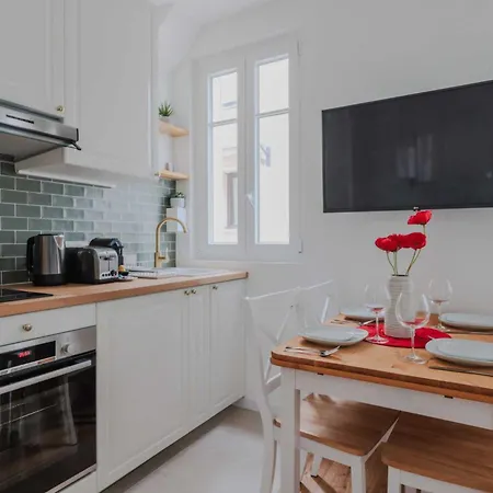 아파트 Charming - 1bd-4p - Tour Eiffel - Invalides 파리